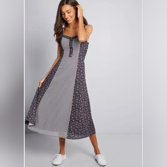 Modcloth Dresses & Skirts - Modcloth Interest Achieved Midi Dress
